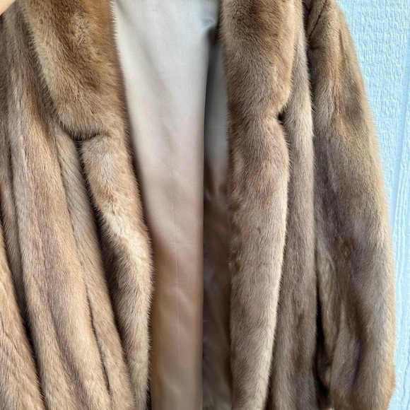 Vintage Mink red fox fur coat- by Buffums Ca. - Picture 9 of 16